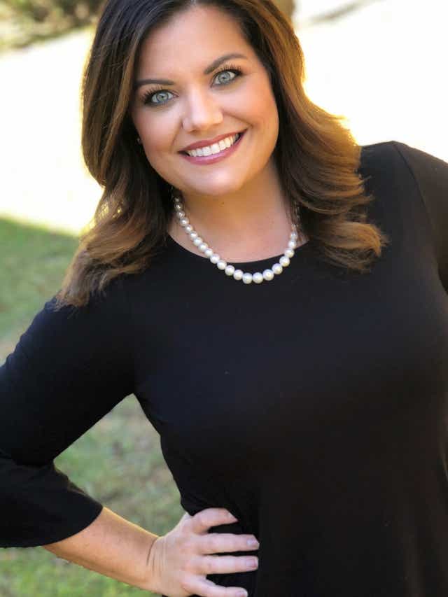 Victoria Cruce Headshot